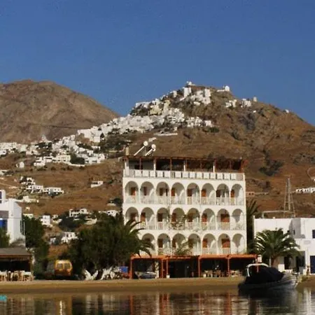 Maistrali 2* Livadi (Serifos)